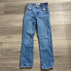 A&F 90s straight jeans